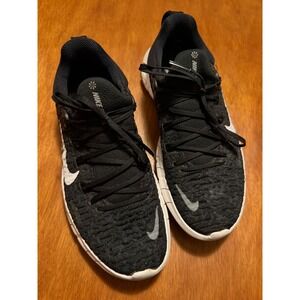 Nike Free Run 5.0 Next Nature Black White Running Shoes CZ1891-001 Womens 6.5